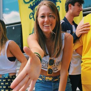 Meet your Posher, Caroline